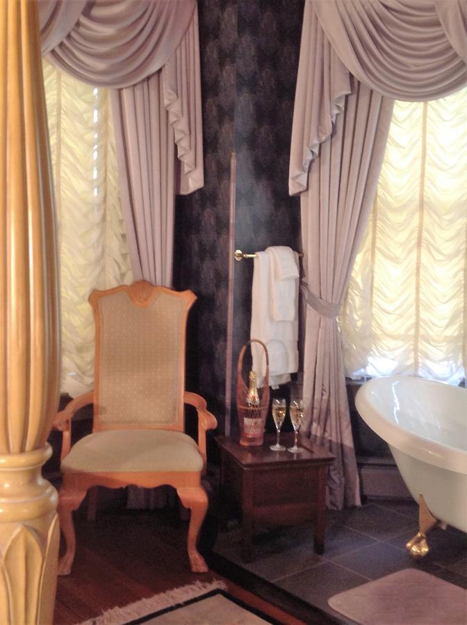 Bed and breakfast Hermansaders Victorian Mansion B & B 2*